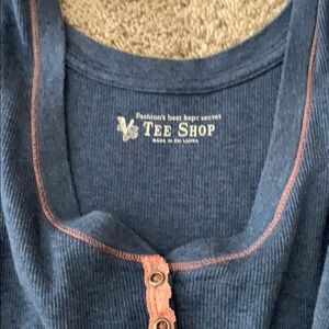 Victoria's Secret Tops - Victoria Secret tee Victoria's Secret Tops - Victoria Secret tee